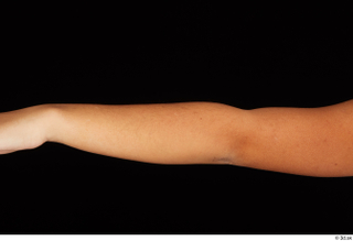 Zahara forearm nude 0003.jpg